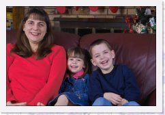 miri and kids * 1028 x 686 * (146KB)